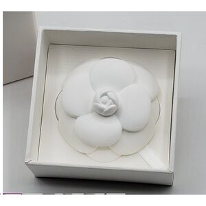 Chanel Ceramic White Camellia Fragrance Diffuser